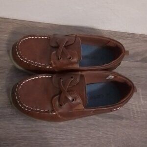 Boys Carters Boat Shoes Size 1M Brown Slip On